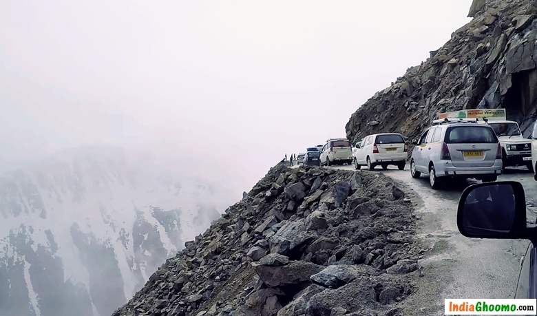 Ladakh Khardungla Pass