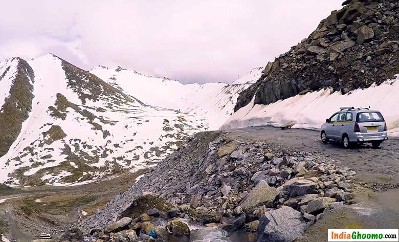 Ladakh Khardungla Pass