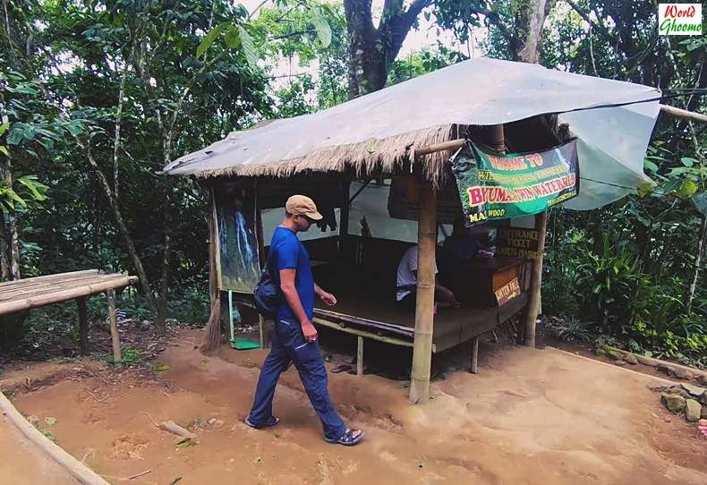 Banyumala Waterfall Entrance Ticket Counter