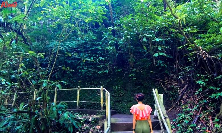 Reaching Nungnung Waterfall in Bali