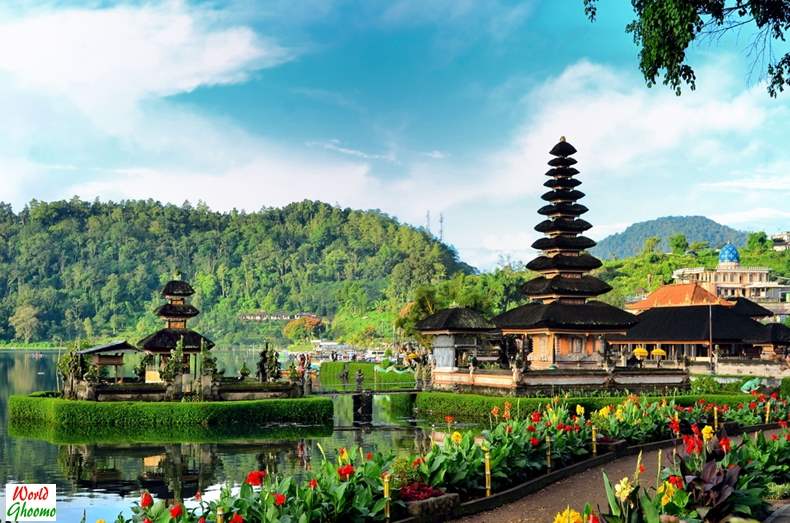 Ulun Danu Bratan Temple Bali