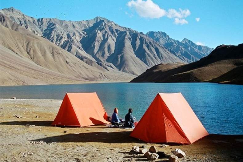 Camping Banned near Chandratal Lake in Spiti