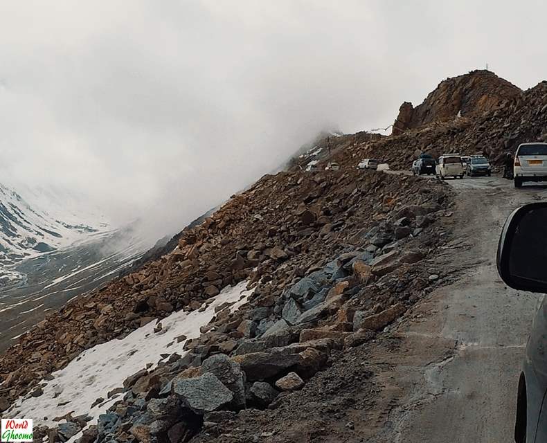 How to Reach Nubra Valley in Ladakh: Best Ways to Reach Kashmir's